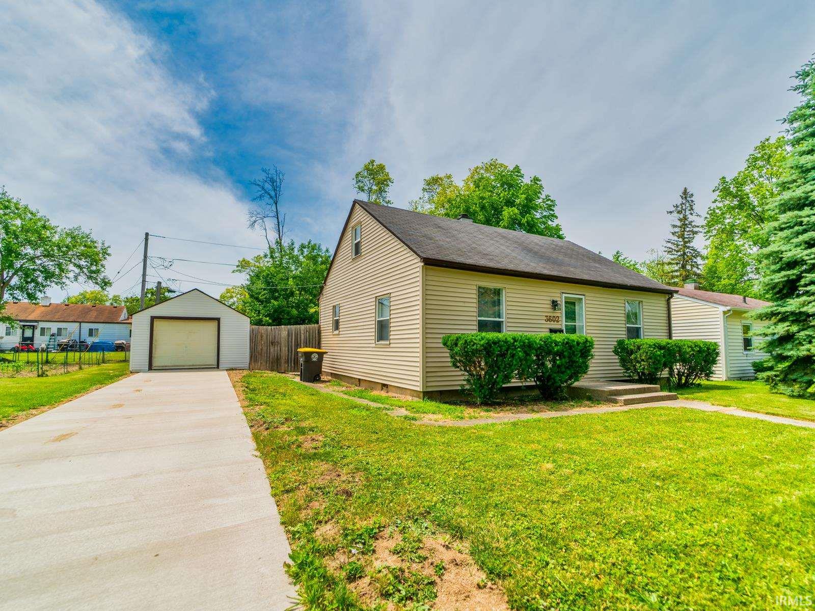 Sold 3602 Plaza Drive, Fort Wayne, IN 46806 MLS 202124701