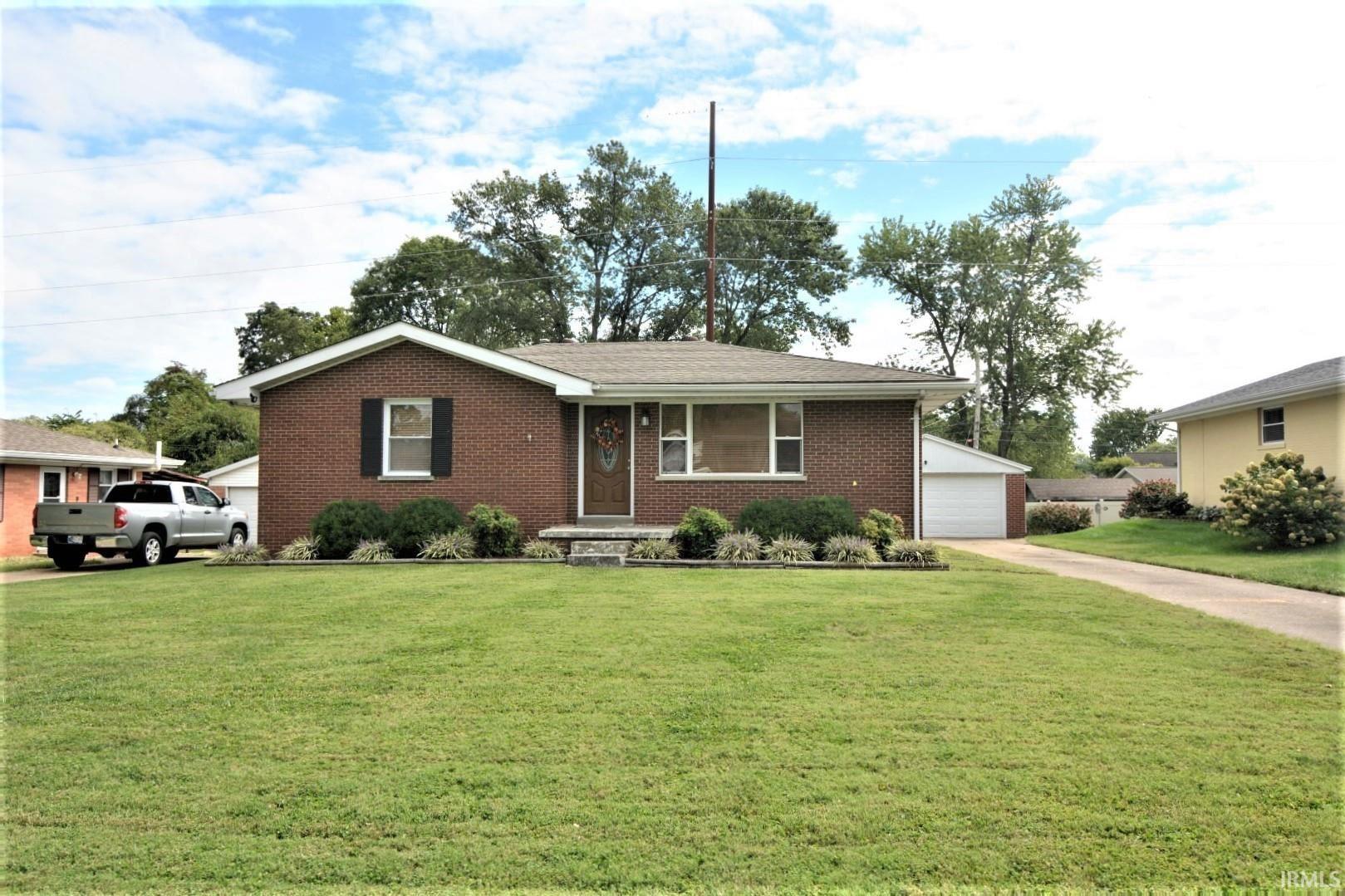 5401 Memory Lane, Evansville, IN 47711