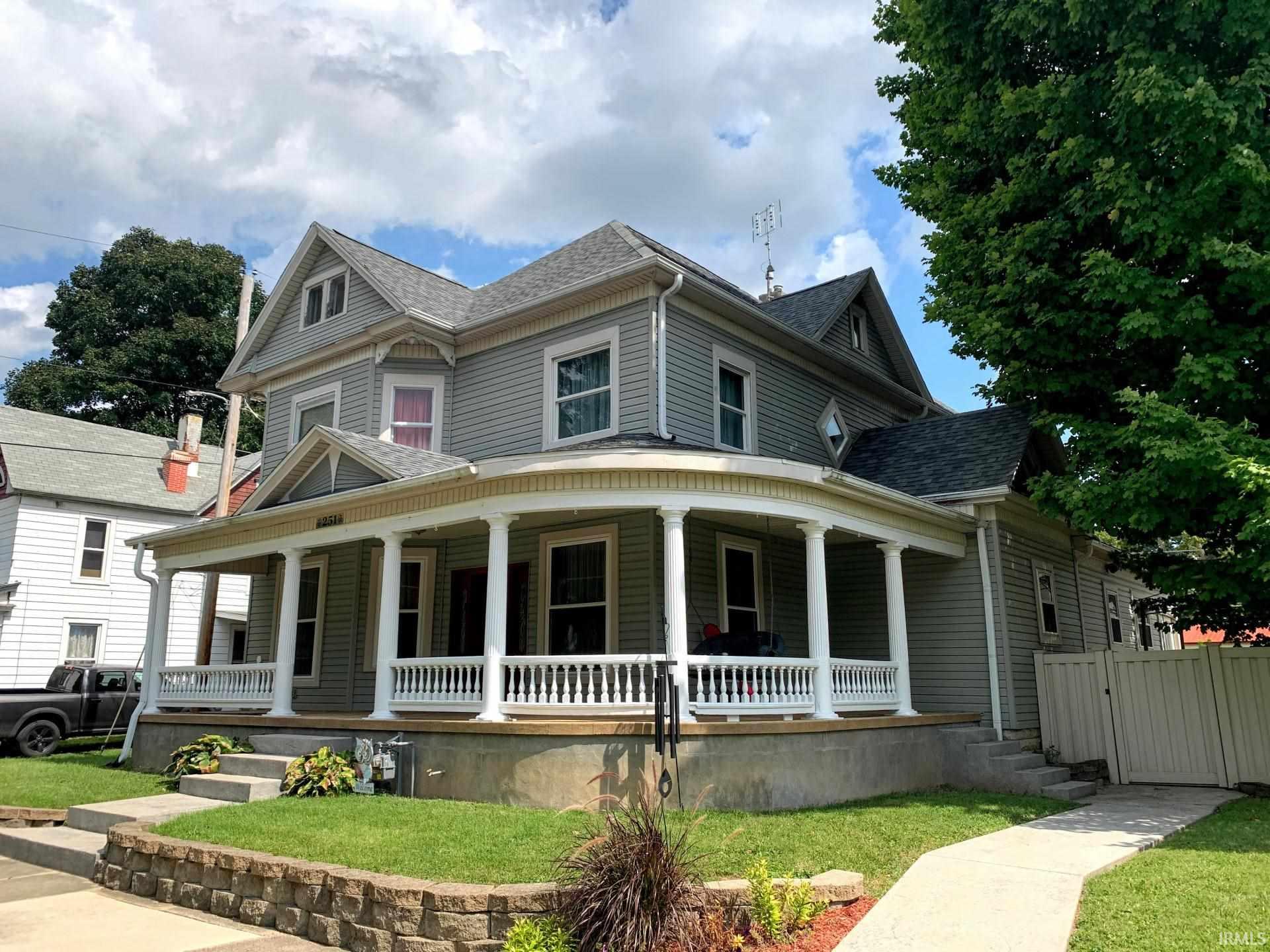 Homes for sale in Hagerstown, IN | 251 S Washington St, Hagerstown, IN 47346 | MLS# 202141548