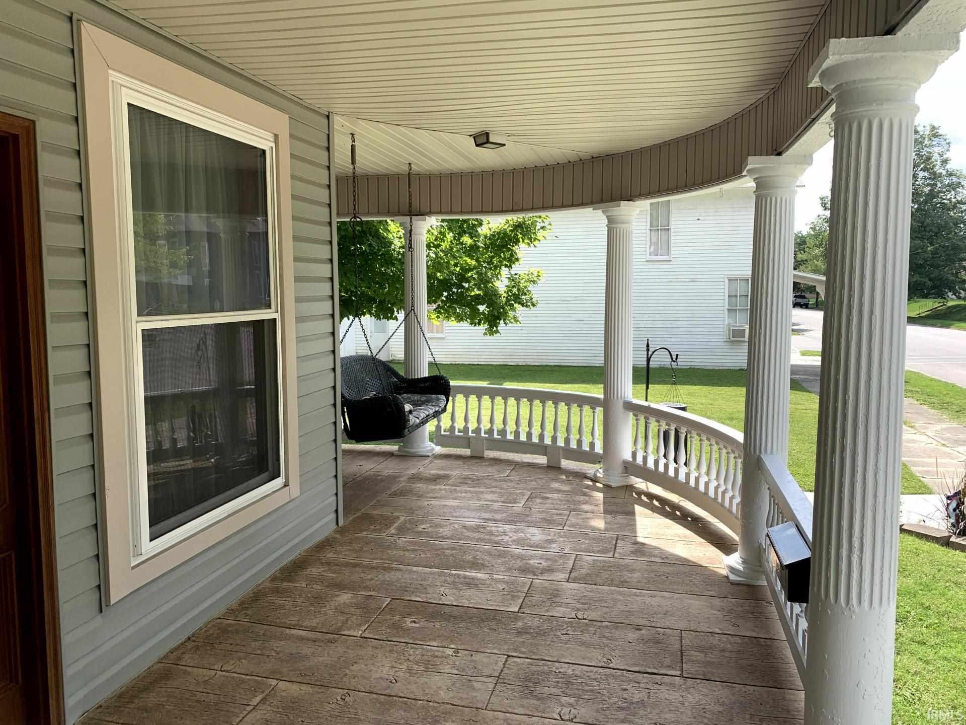 Homes for sale in Hagerstown, IN | 251 S Washington St, Hagerstown, IN 47346 | MLS# 202141548