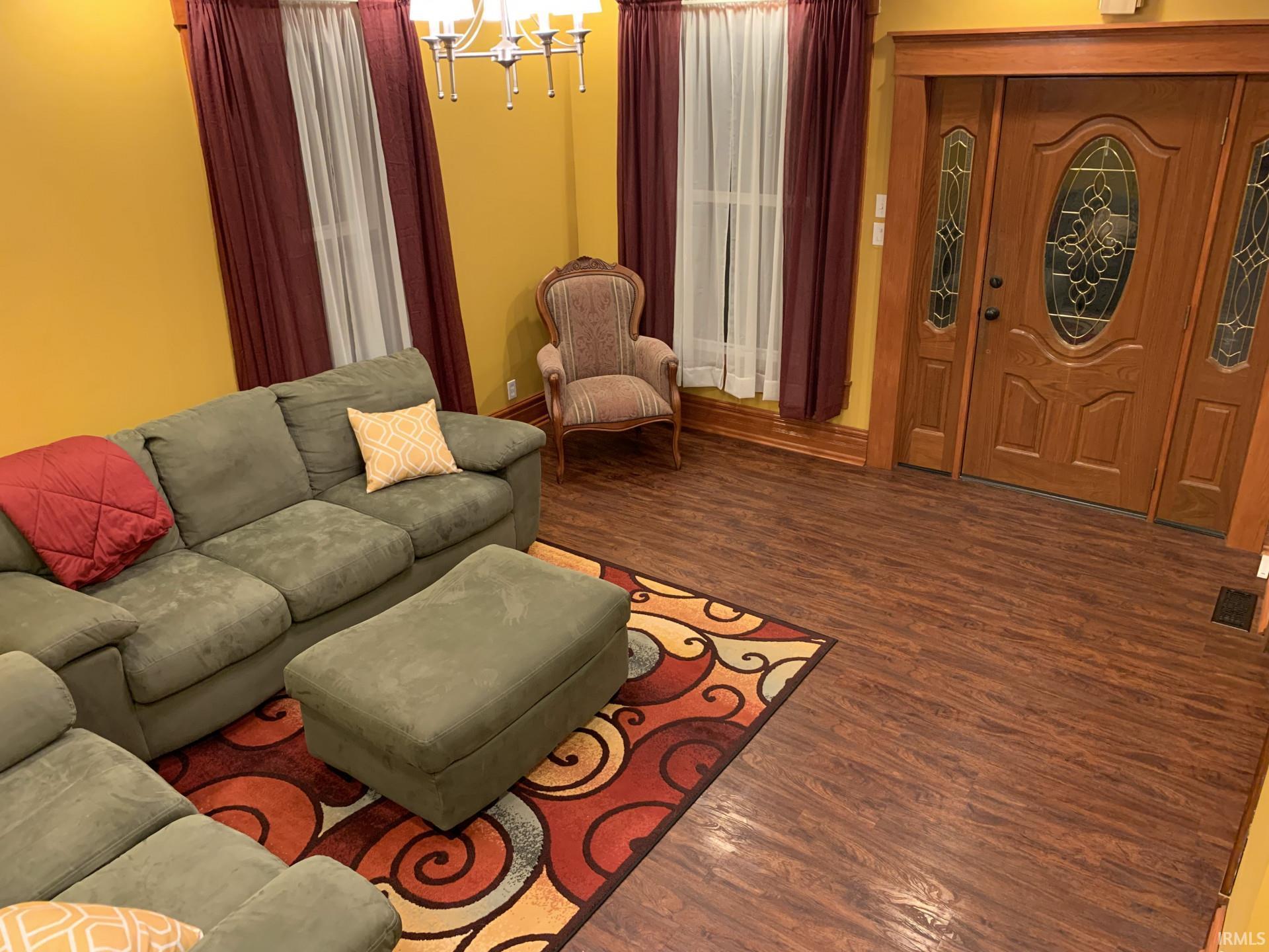 Homes for sale in Hagerstown, IN | 251 S Washington St, Hagerstown, IN 47346 | MLS# 202141548