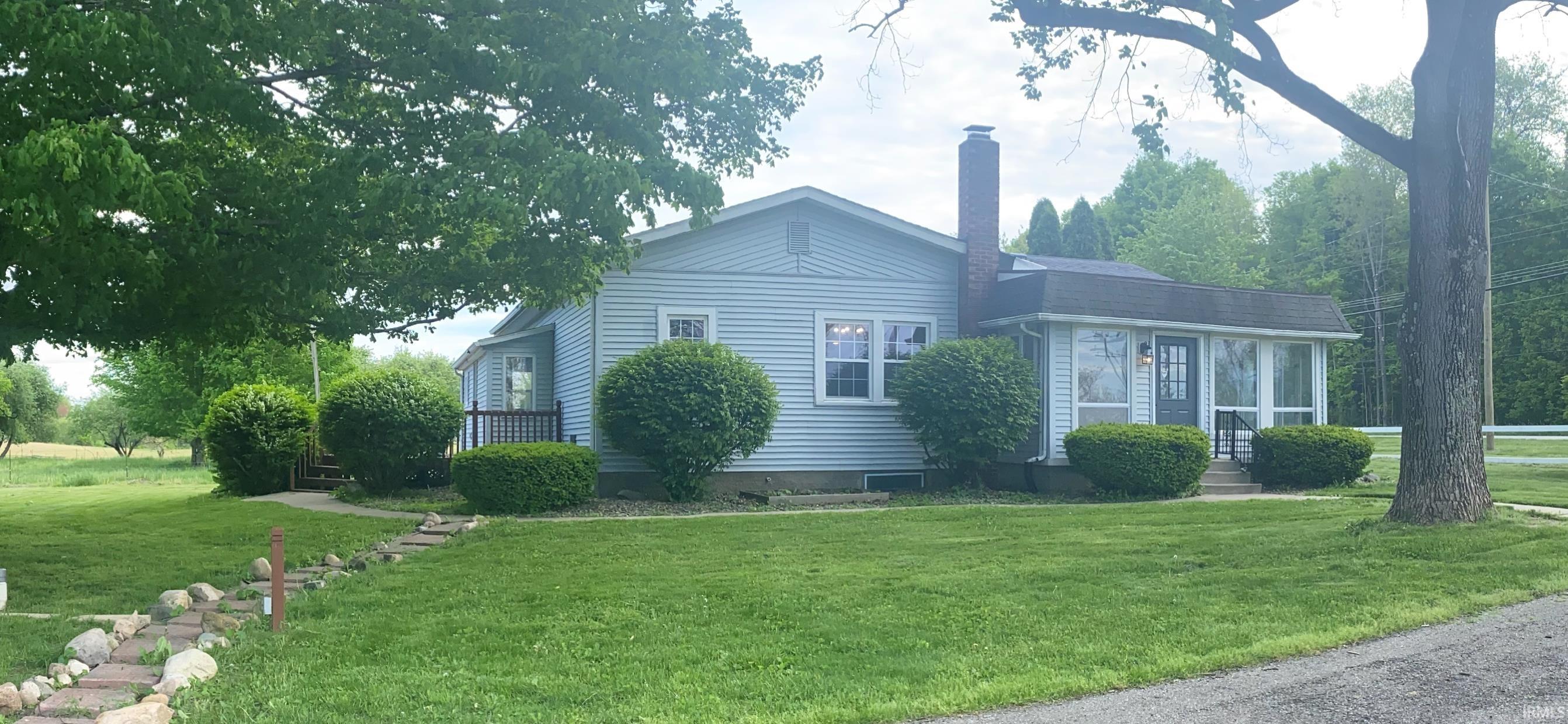 1344 N State Road 13 Road, Pierceton, IN 46562