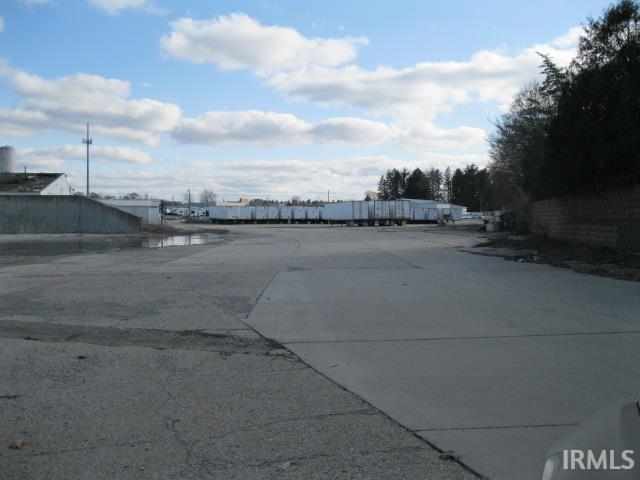 Large Concrete Parking Areas . Great for Trailers
