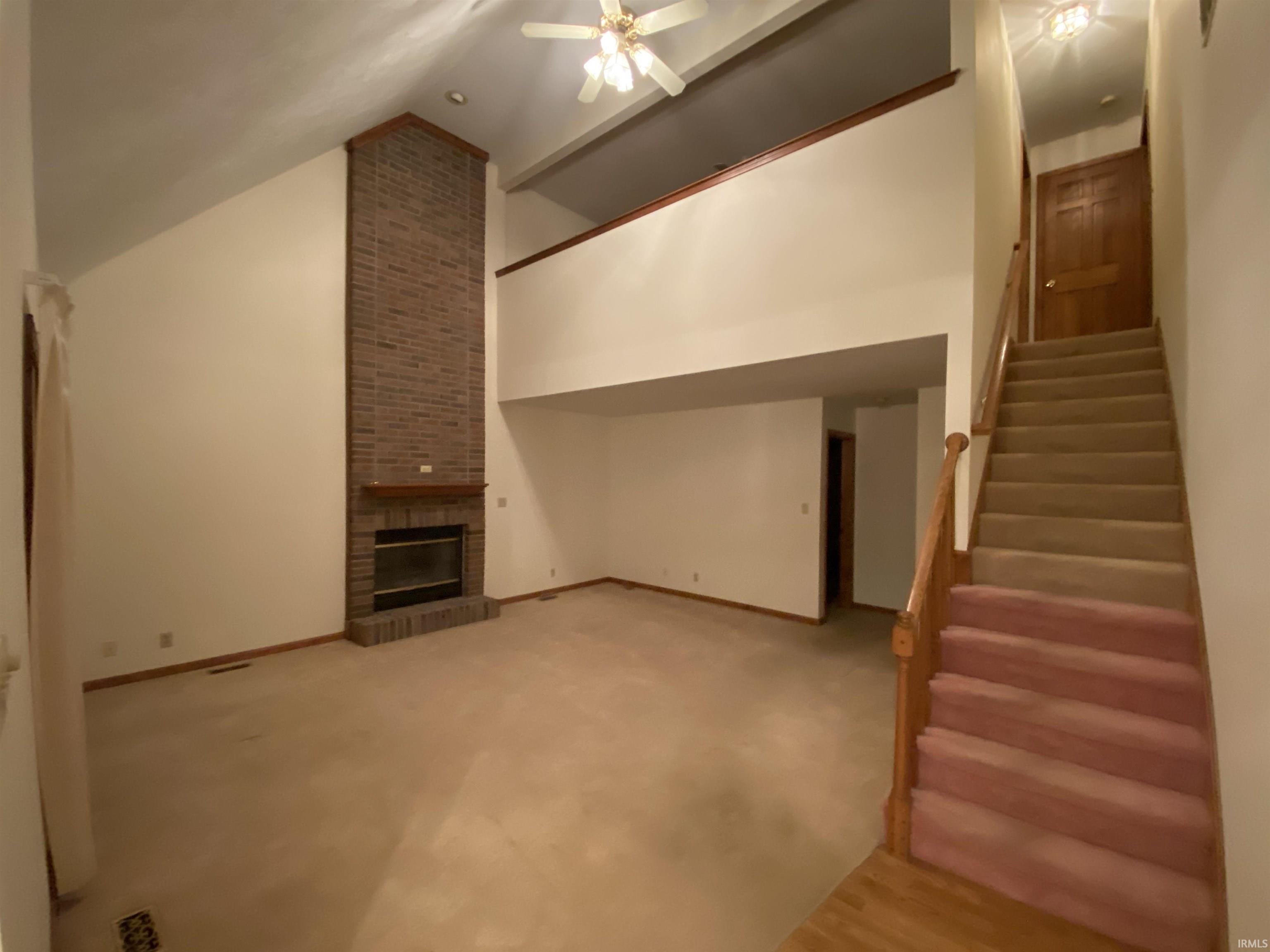 432 Huntwood Lane