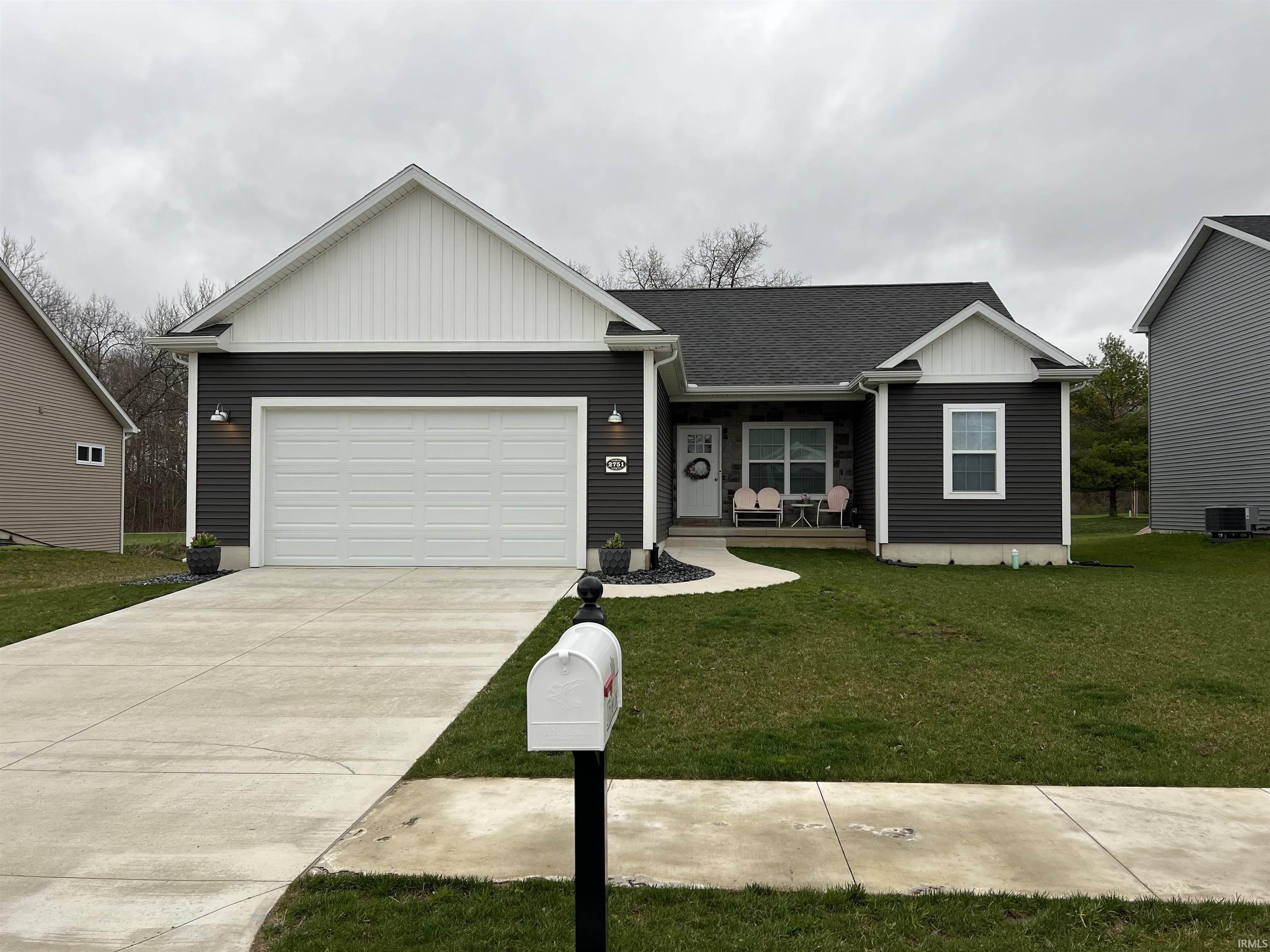 2751 Pine Cone Lane, Warsaw, IN 46582