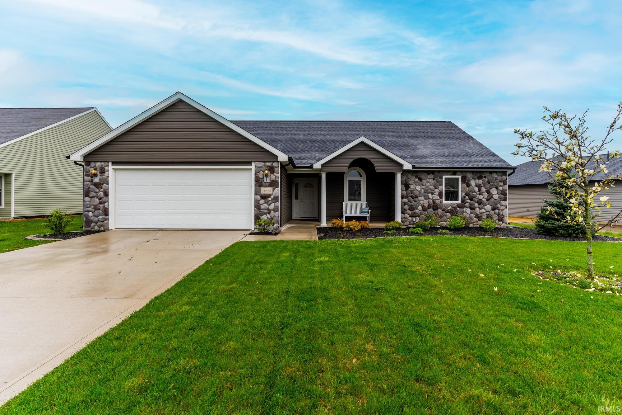 1604 Pinelock Court New Haven IN 46774
