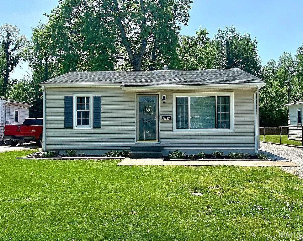 2067 Shelby Avenue, Evansville, IN 47714