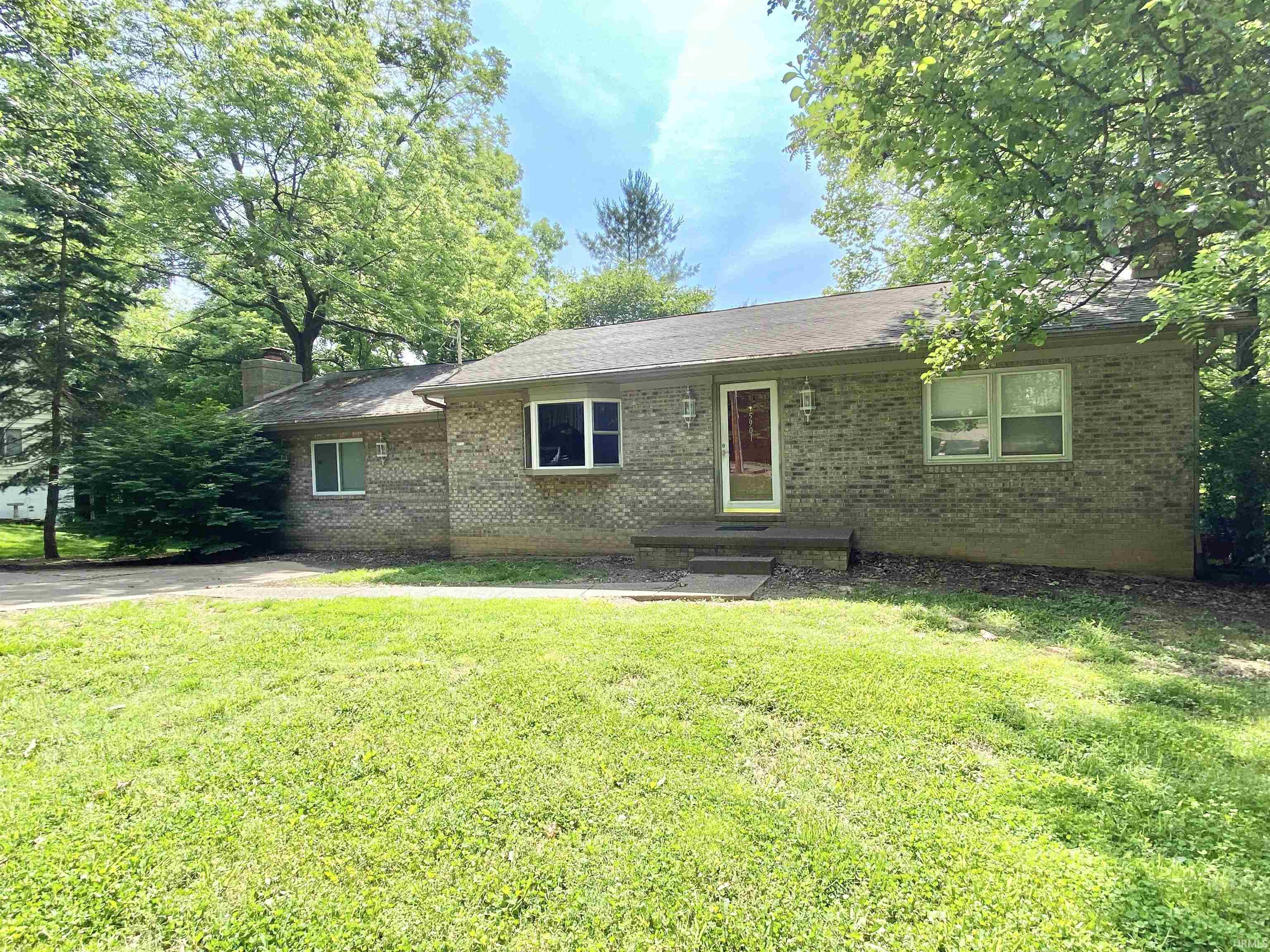 5901 S Posey County Line Road, Evansville, IN 47712