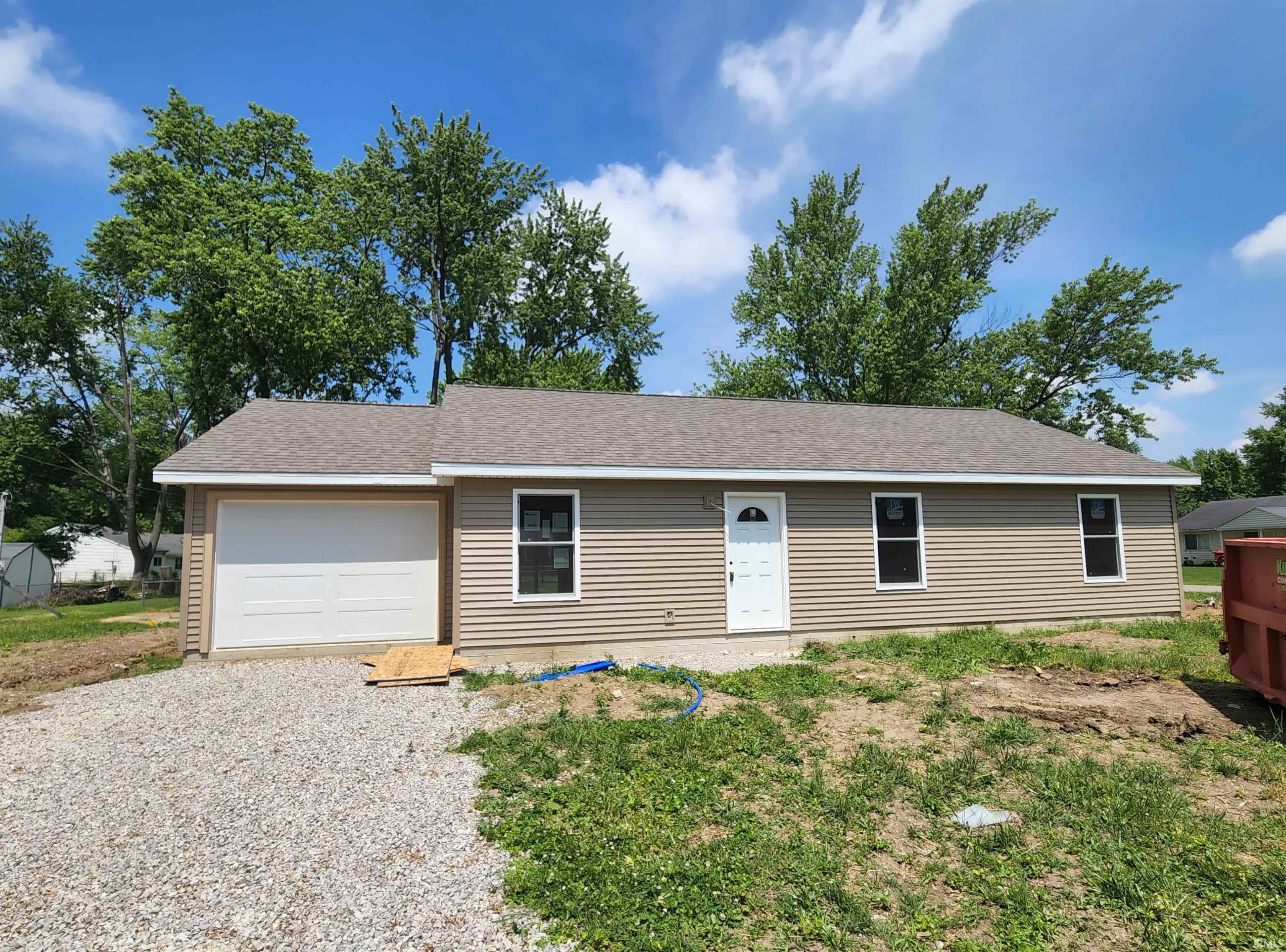 1306 Sherbrook Drive, New Haven, IN 46774