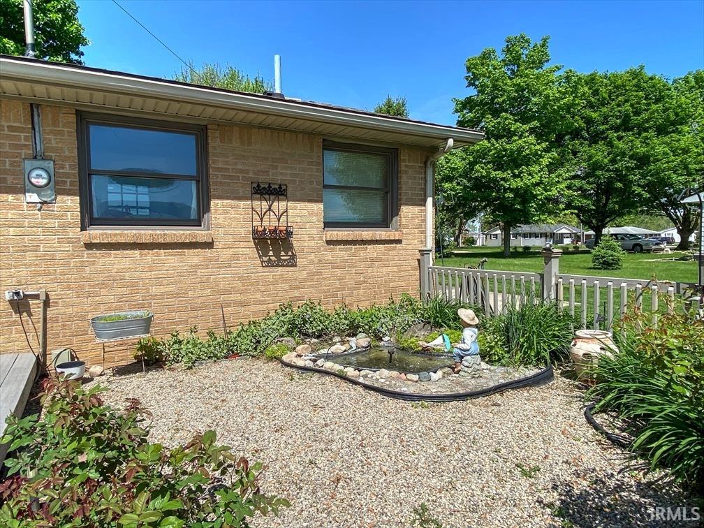 Sweetser Real Estate 504 LAURA Lane IN 46987 199,900 202225298