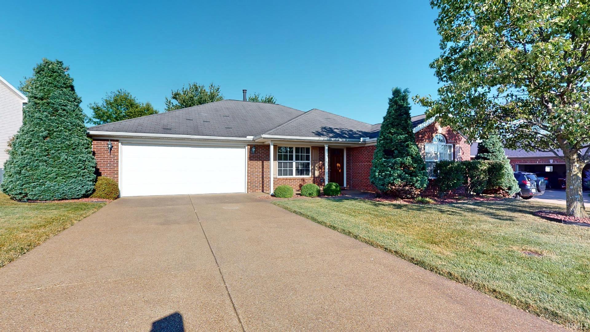 19221 Southampton Drive, Evansville, IN 47725