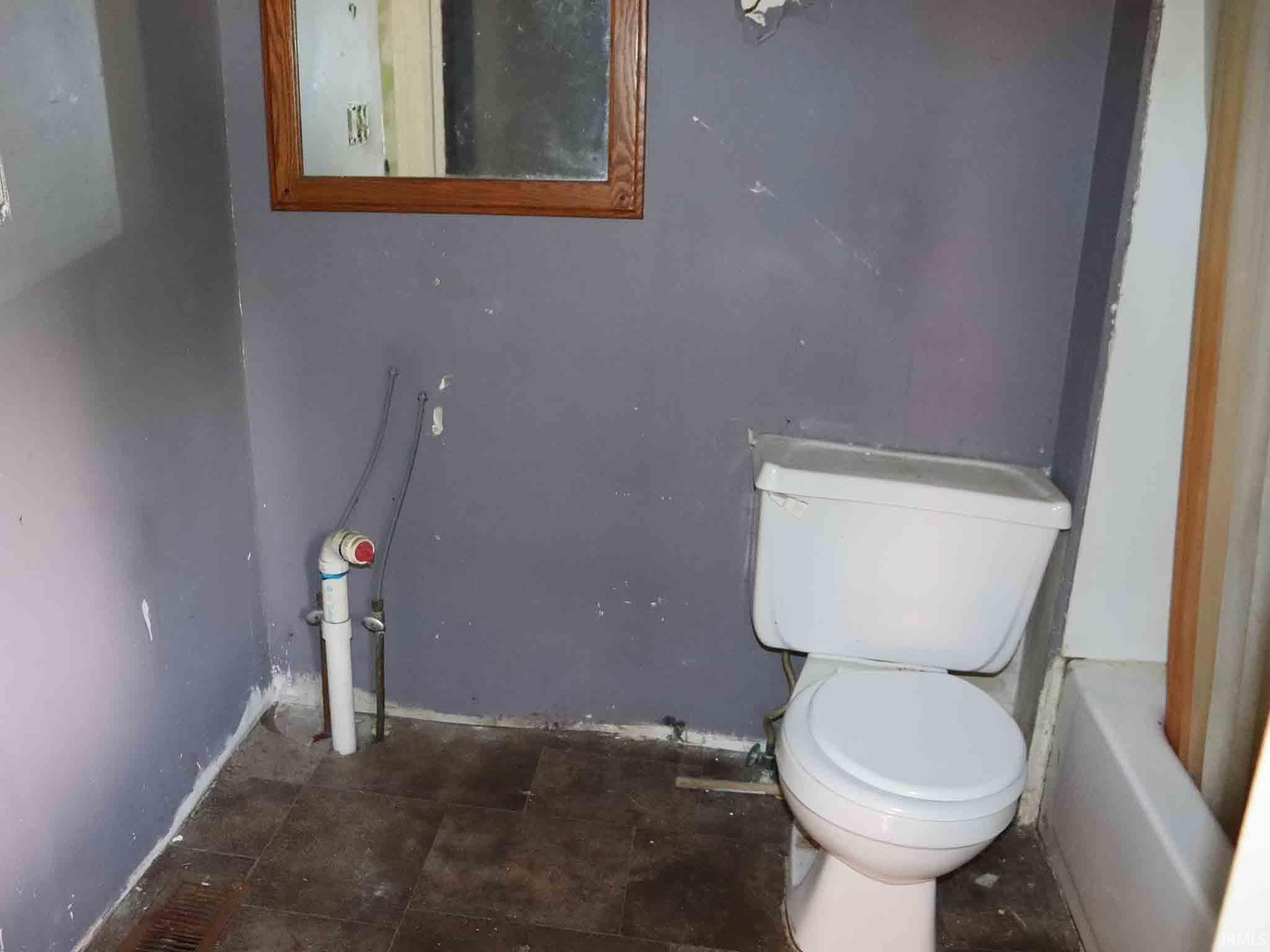 Bathroom from entry.