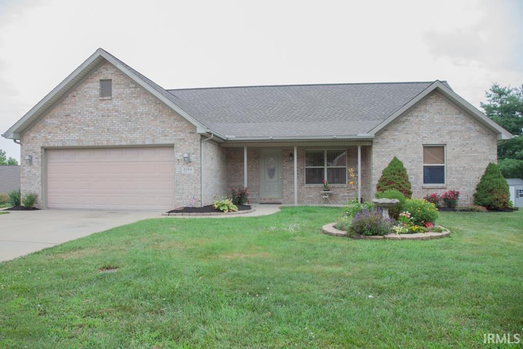 3104 Debbie Lane, Evansville, IN 47711