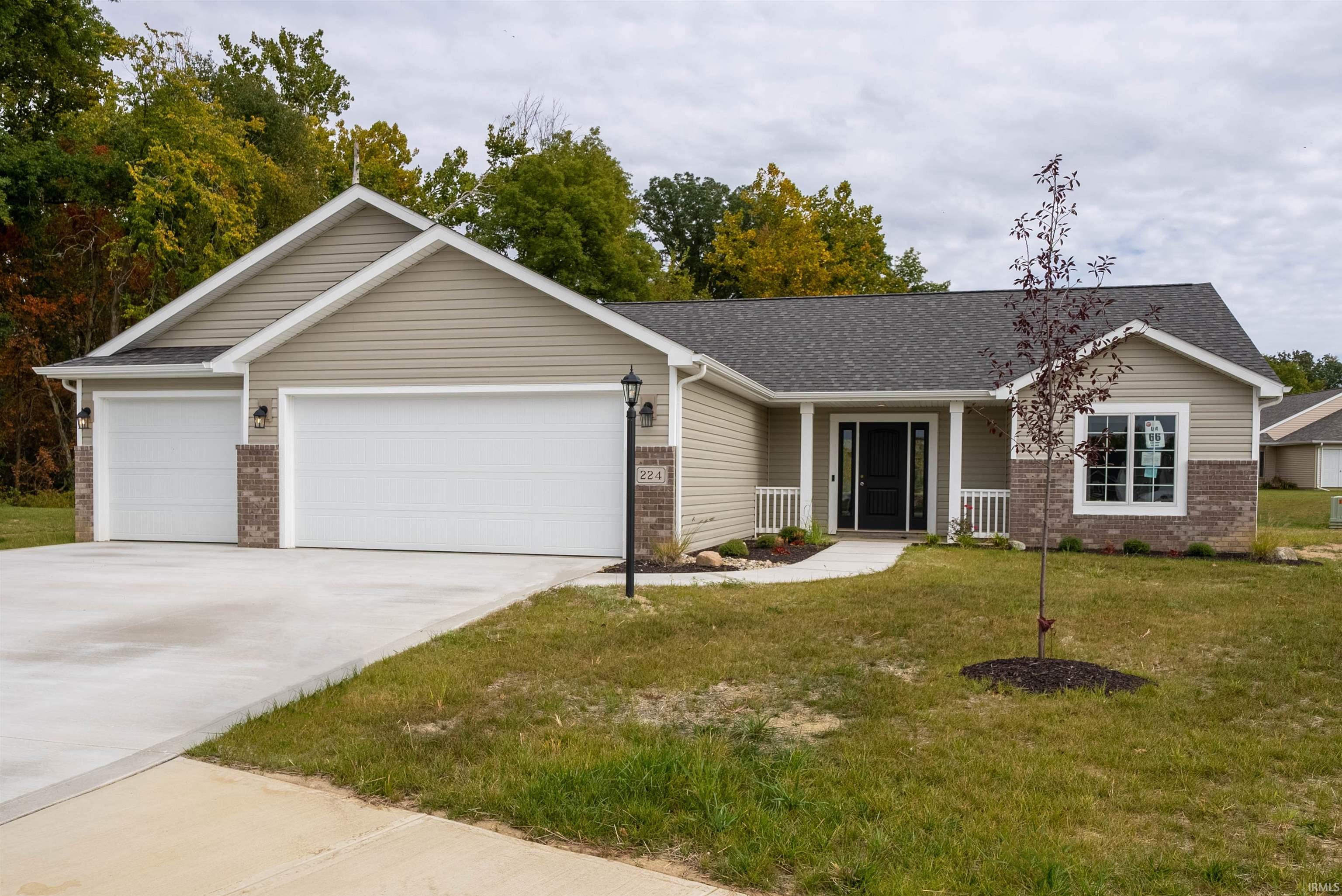 224 N Indian River Cove, Columbia City, IN 46725