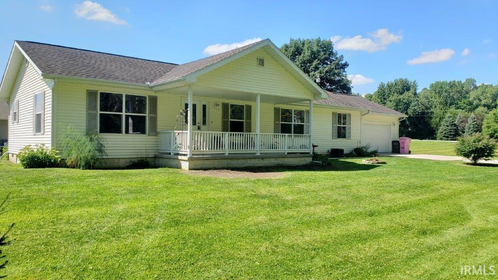 11403 N Enchanted Forest Lane, Cromwell, IN 46732