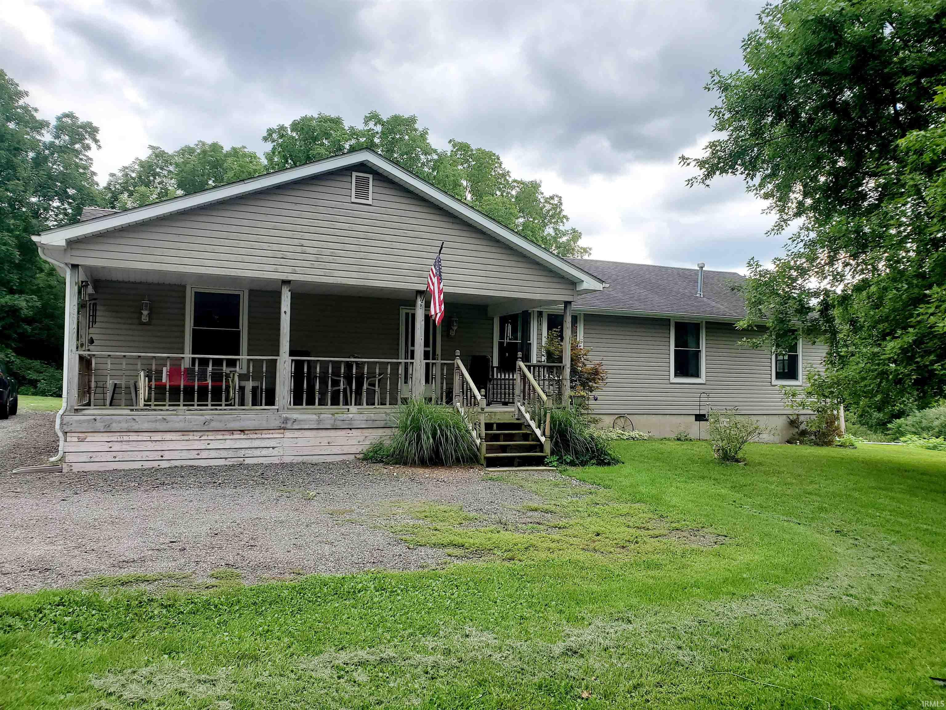 9990 SR 17 Road, Plymouth, IN 46563