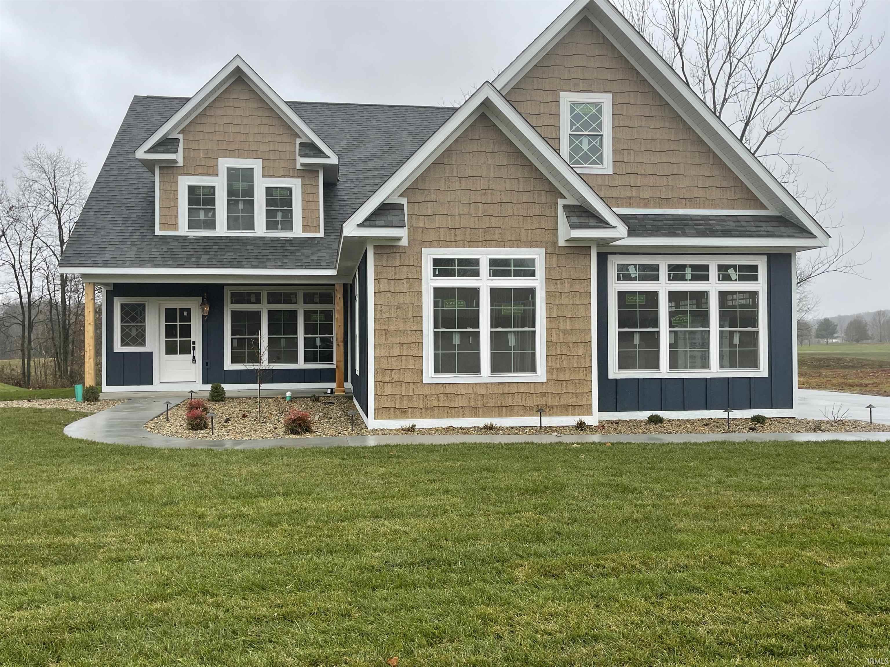 Listings Hawkins & Root