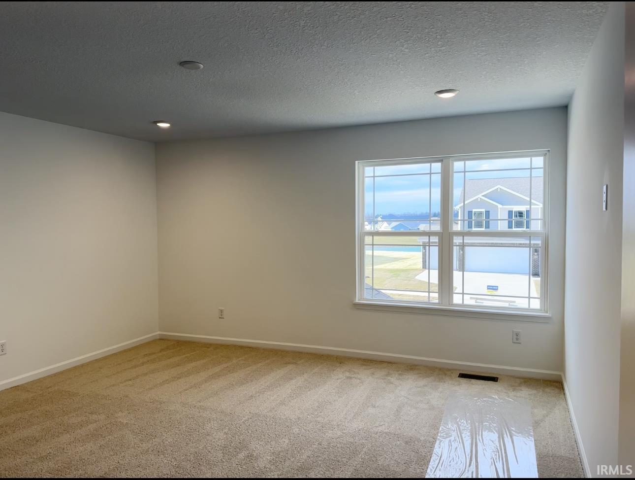 Photo 10 of 615 Aviation Drive