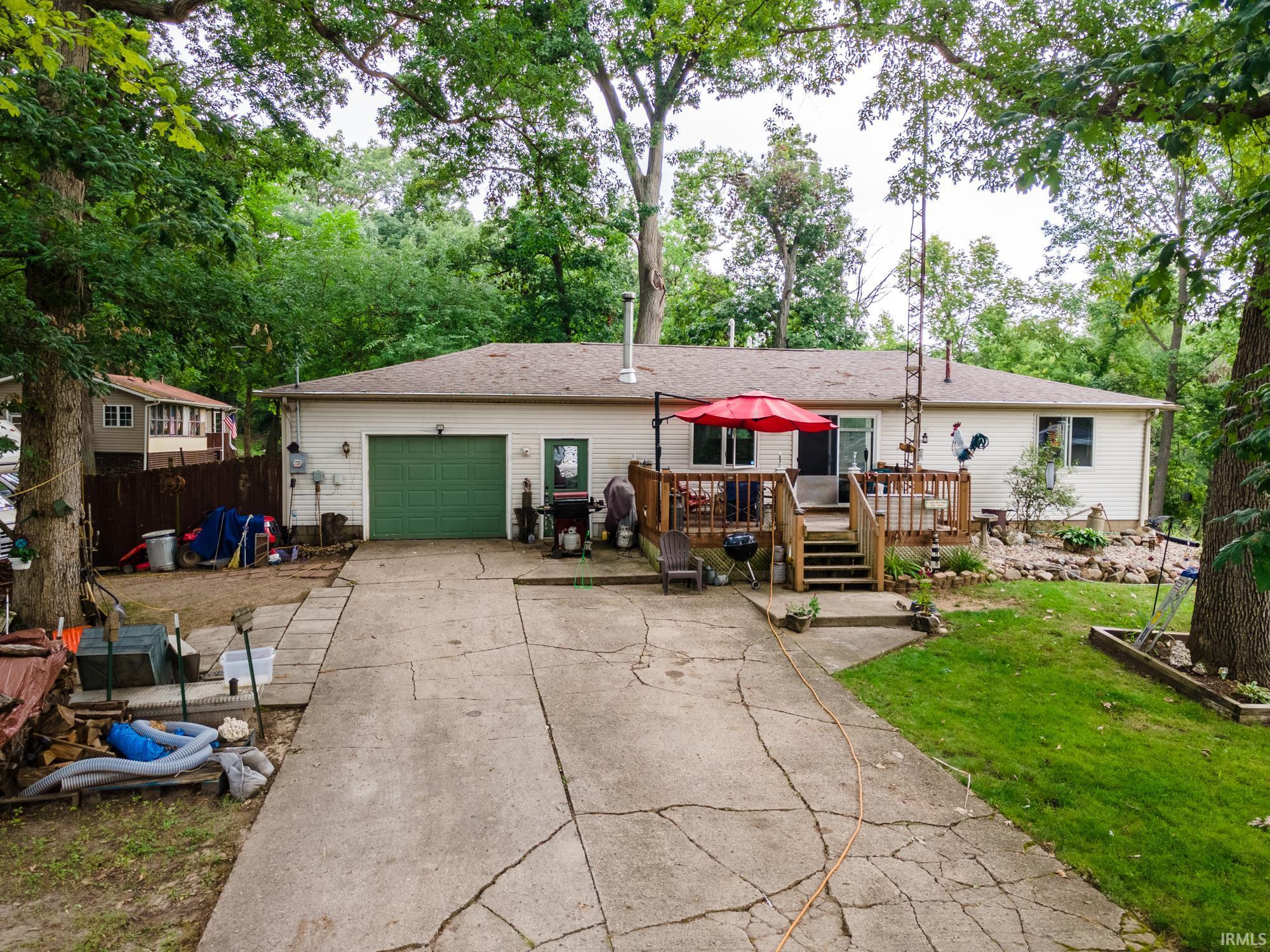 Residential for sale in Pierceton, Indiana, 202235149