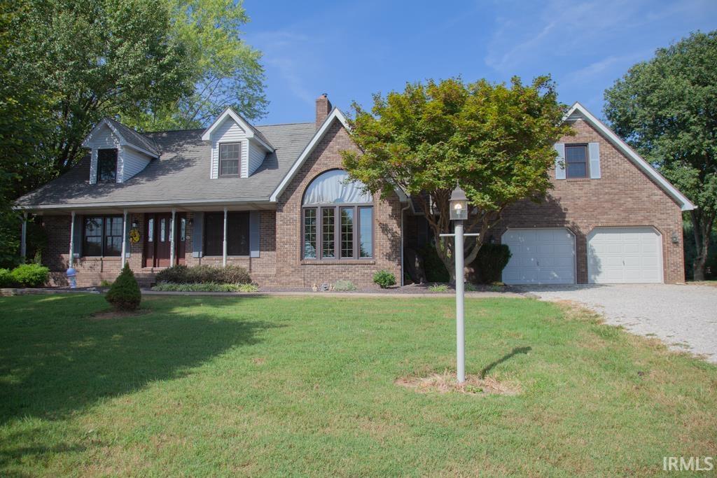 8904 Winery Road, Wadesville, IN 47638