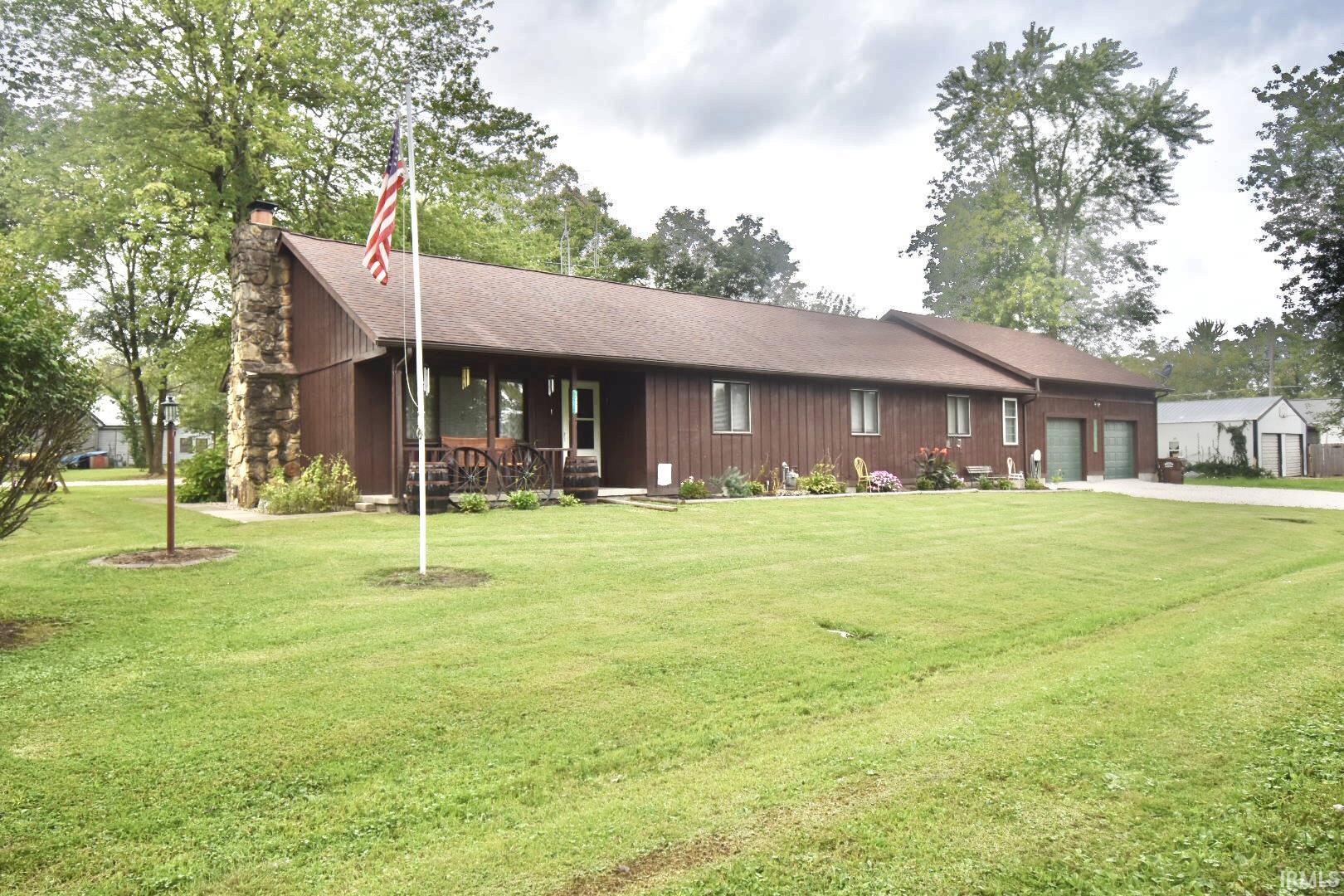 Residential for sale in Linton, Indiana, 202237405