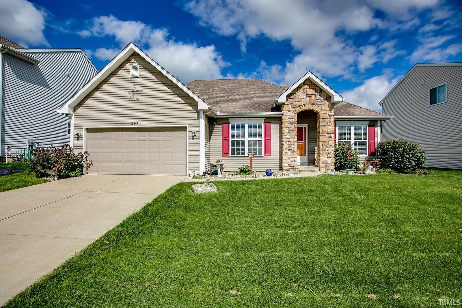 927 Vawter Circle, South Bend, IN 46614