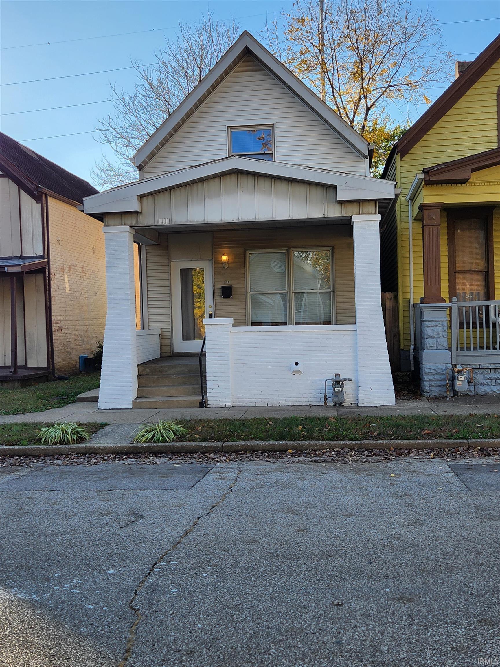 212 Read Street, Evansville, IN 47710