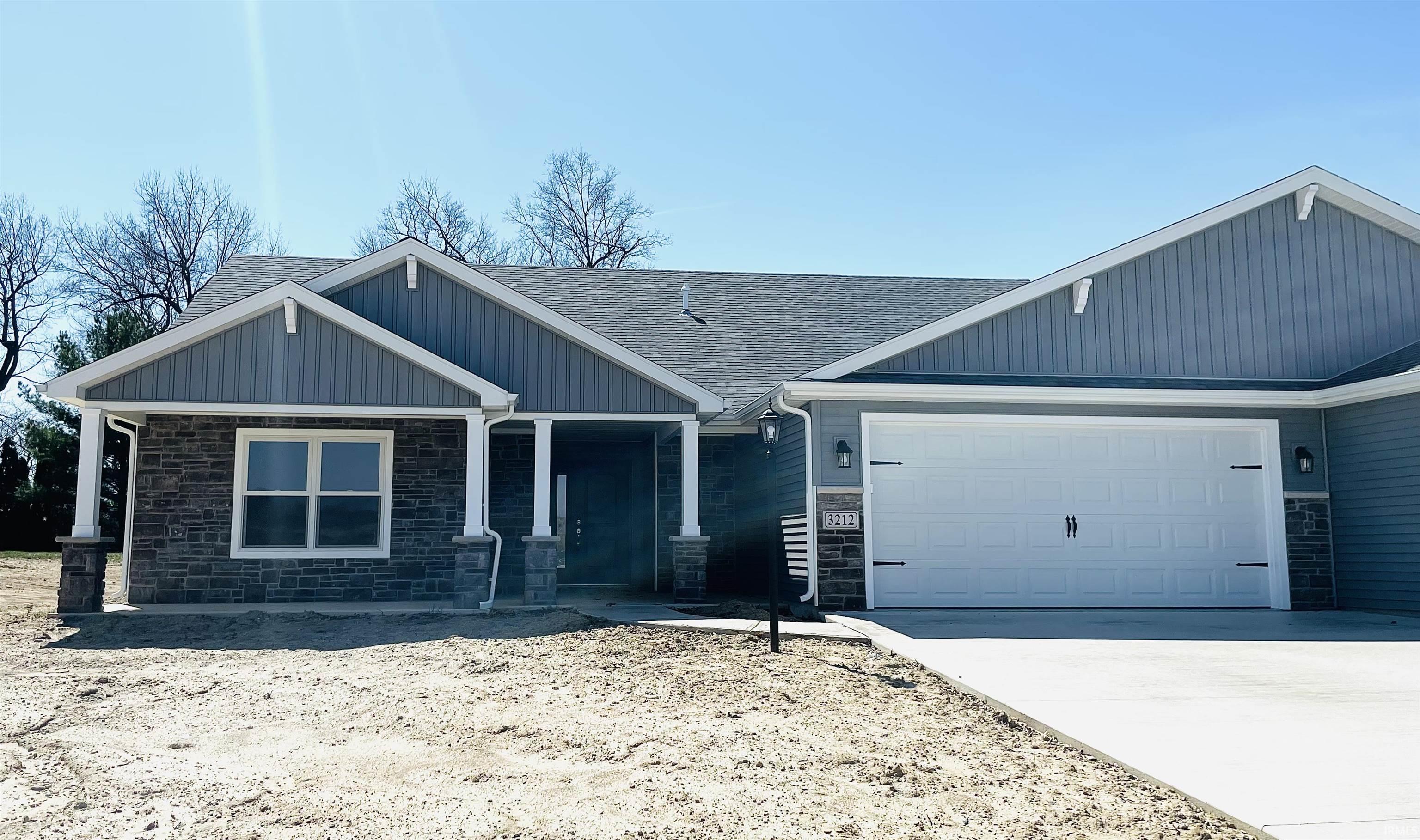 3212 E Buell Court, Columbia City, IN 46725