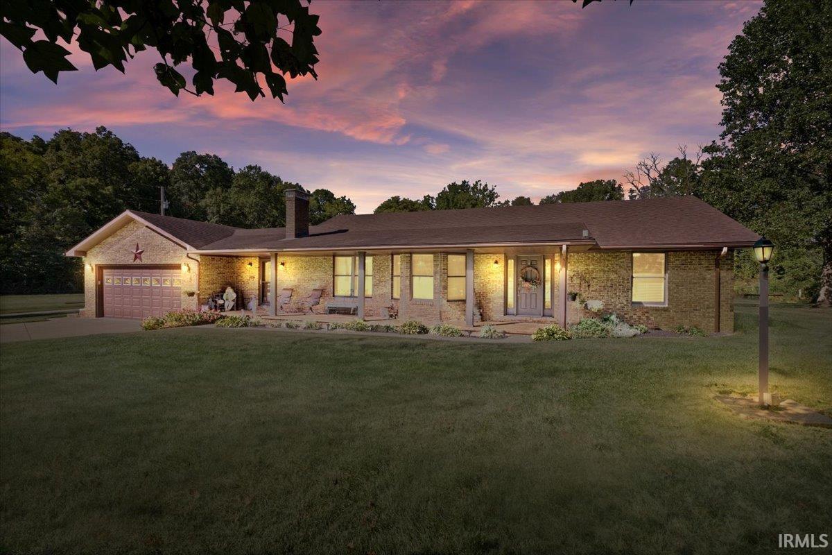 2744 E Top Hat Road, Princeton, IN 47670