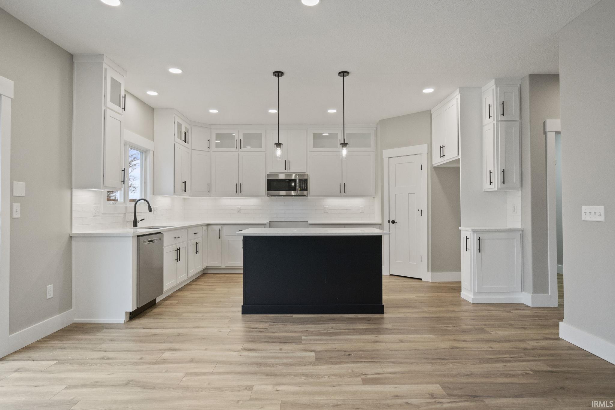 Photo 4 of 5690 Santera Drive