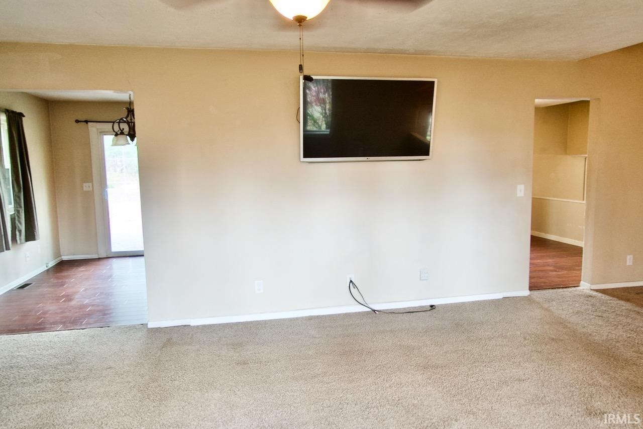 13020 W Council, Yorktown, IN 47396