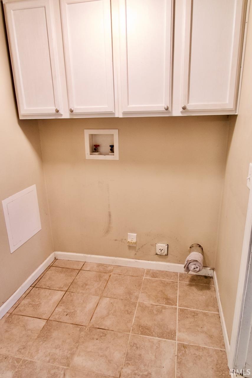 13020 W Council, Yorktown, IN 47396