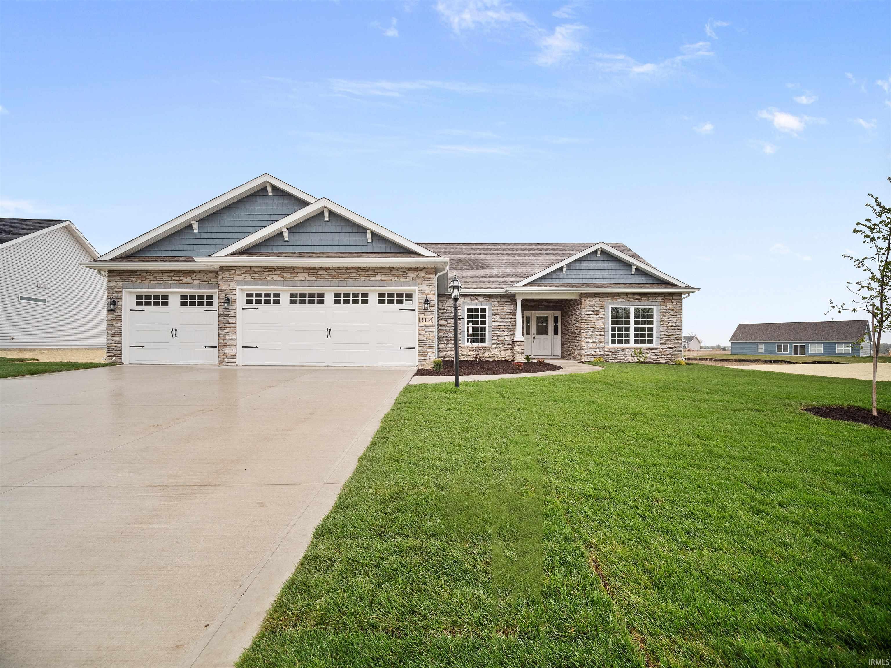 3414 Bruin Pass, Auburn, IN 46706