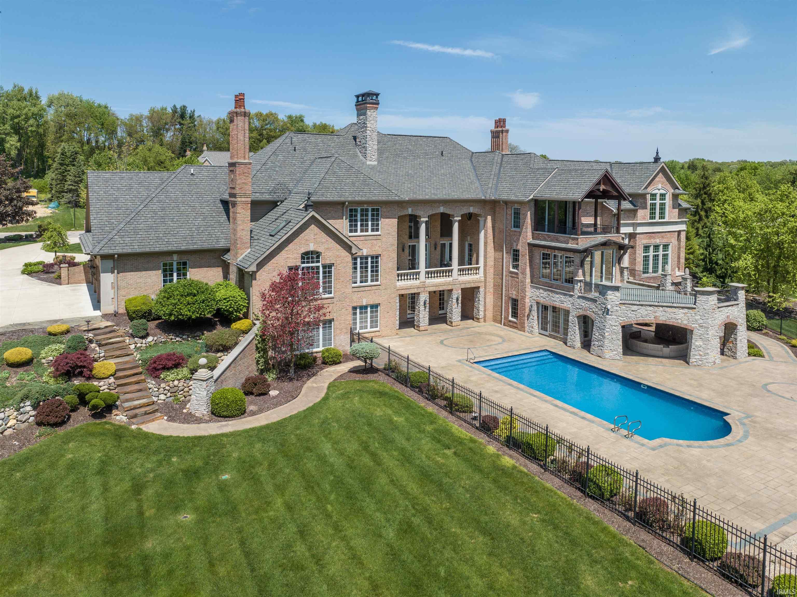 17540 Dublin Drive, Granger, IN 46530