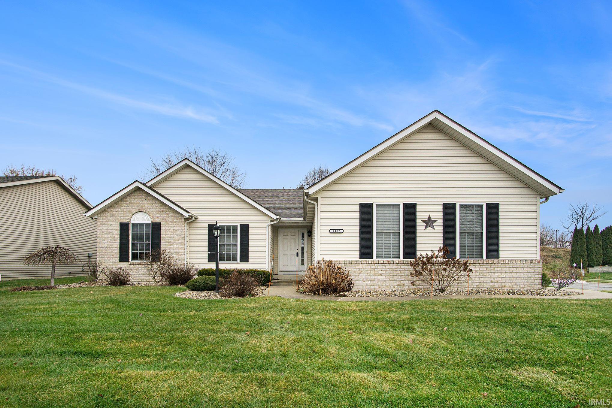 4402 Whitefeather Drive, South Bend, IN 46628