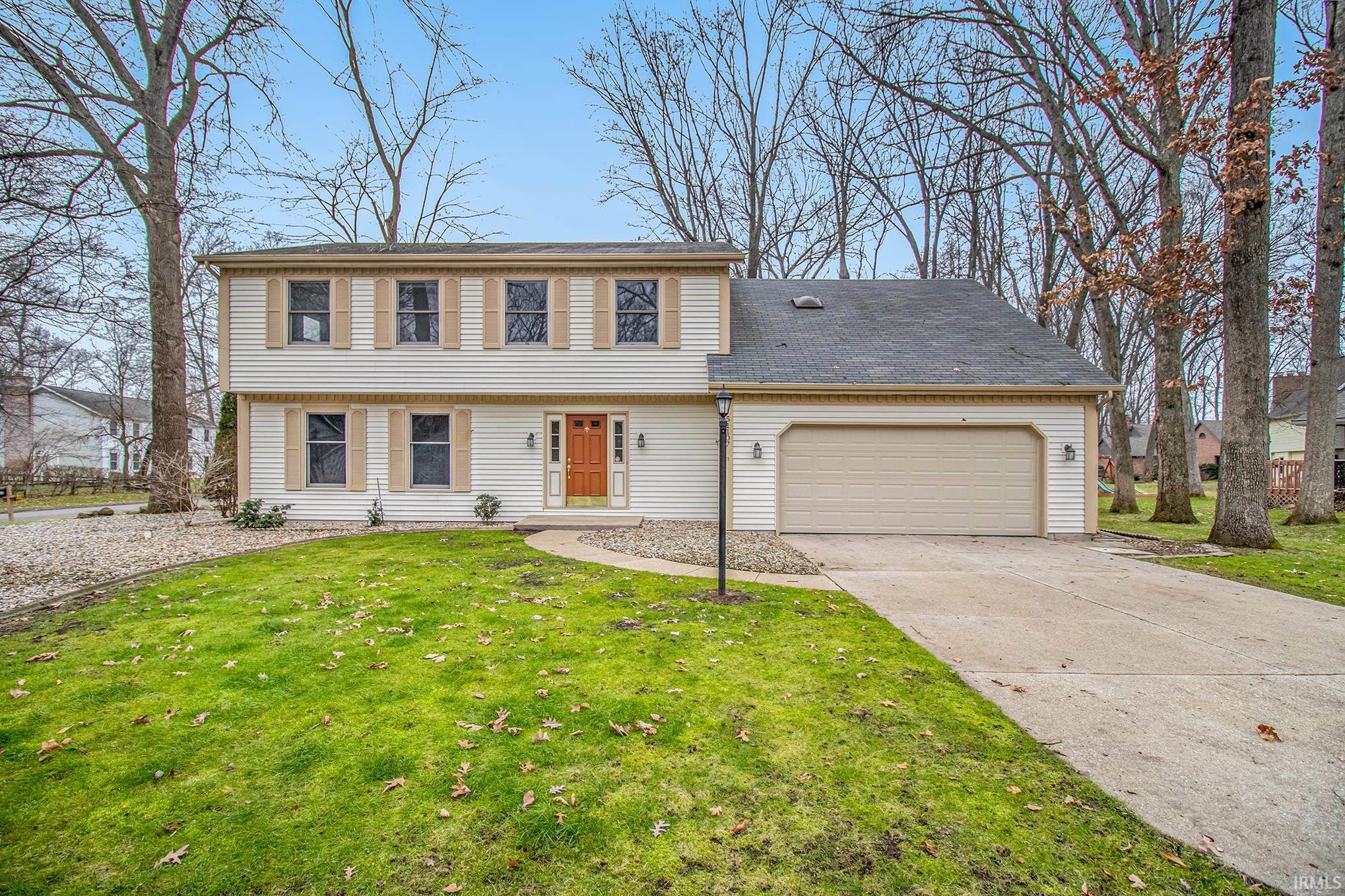 51107 Woodcliff Drive, Granger, IN 46530