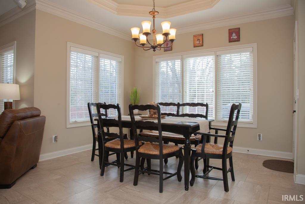 Breakfast Nook with plenty of windows  to bring in the Sunshine