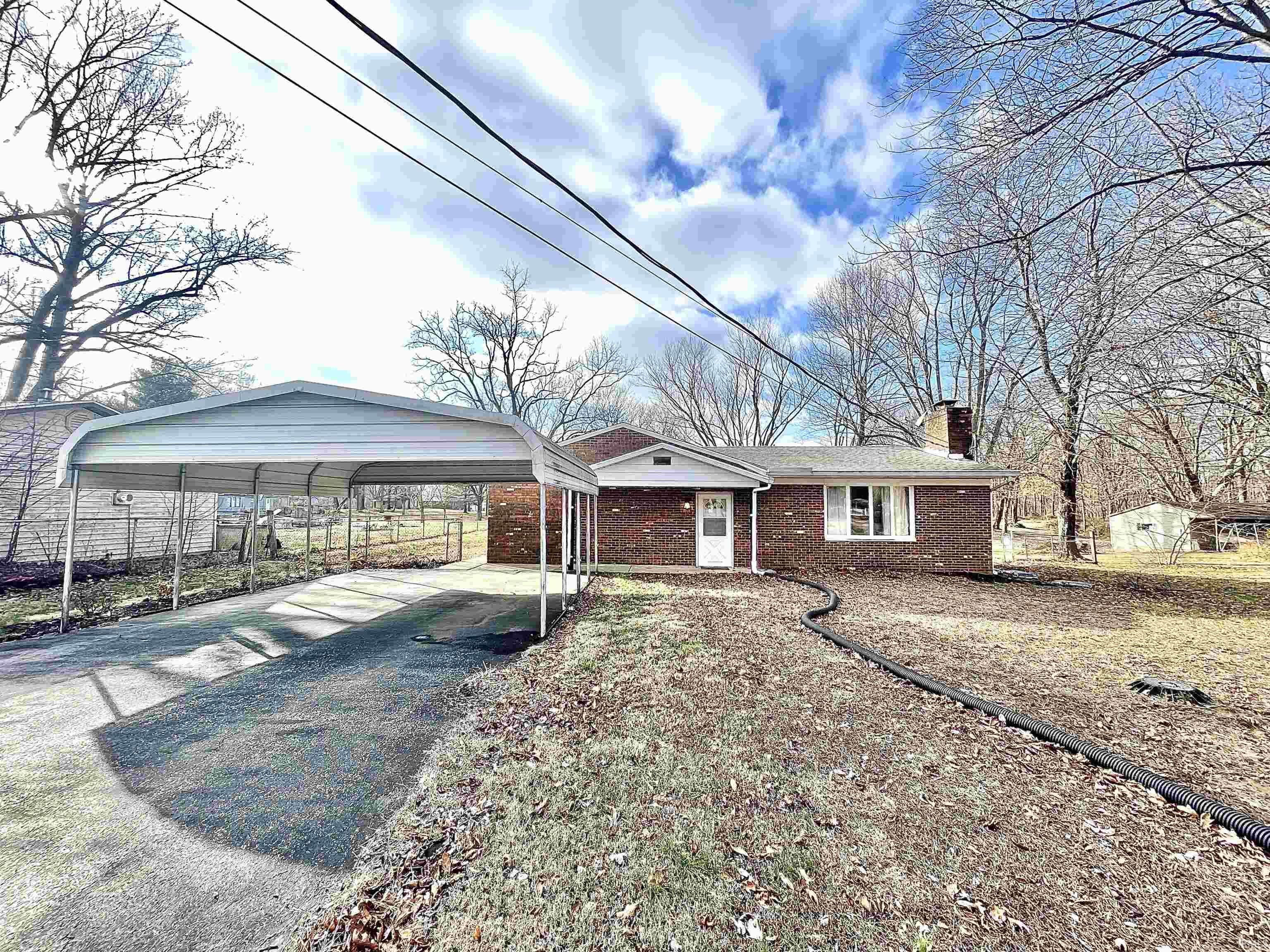 77 Morrow Lane, Boonville, IN 47601