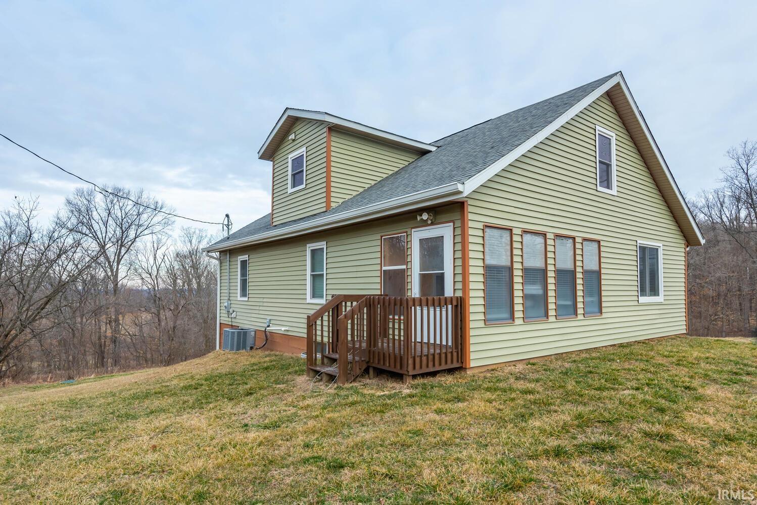 7063 E STATE ROAD 54 ROAD, BLOOMFIELD, IN 47424 Millican Realty