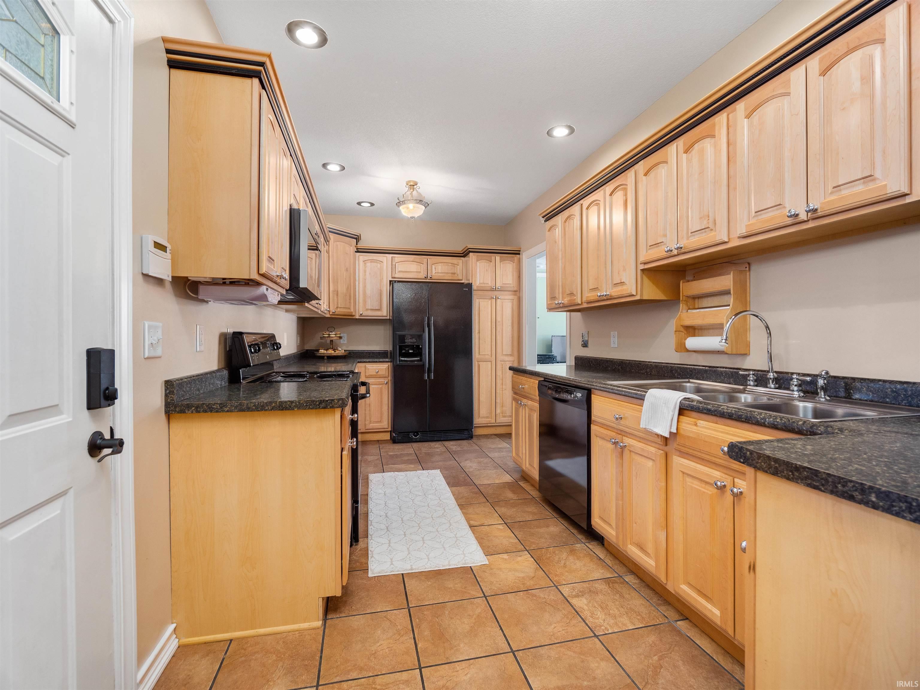 Photo 12 of 211 N Harrison Street