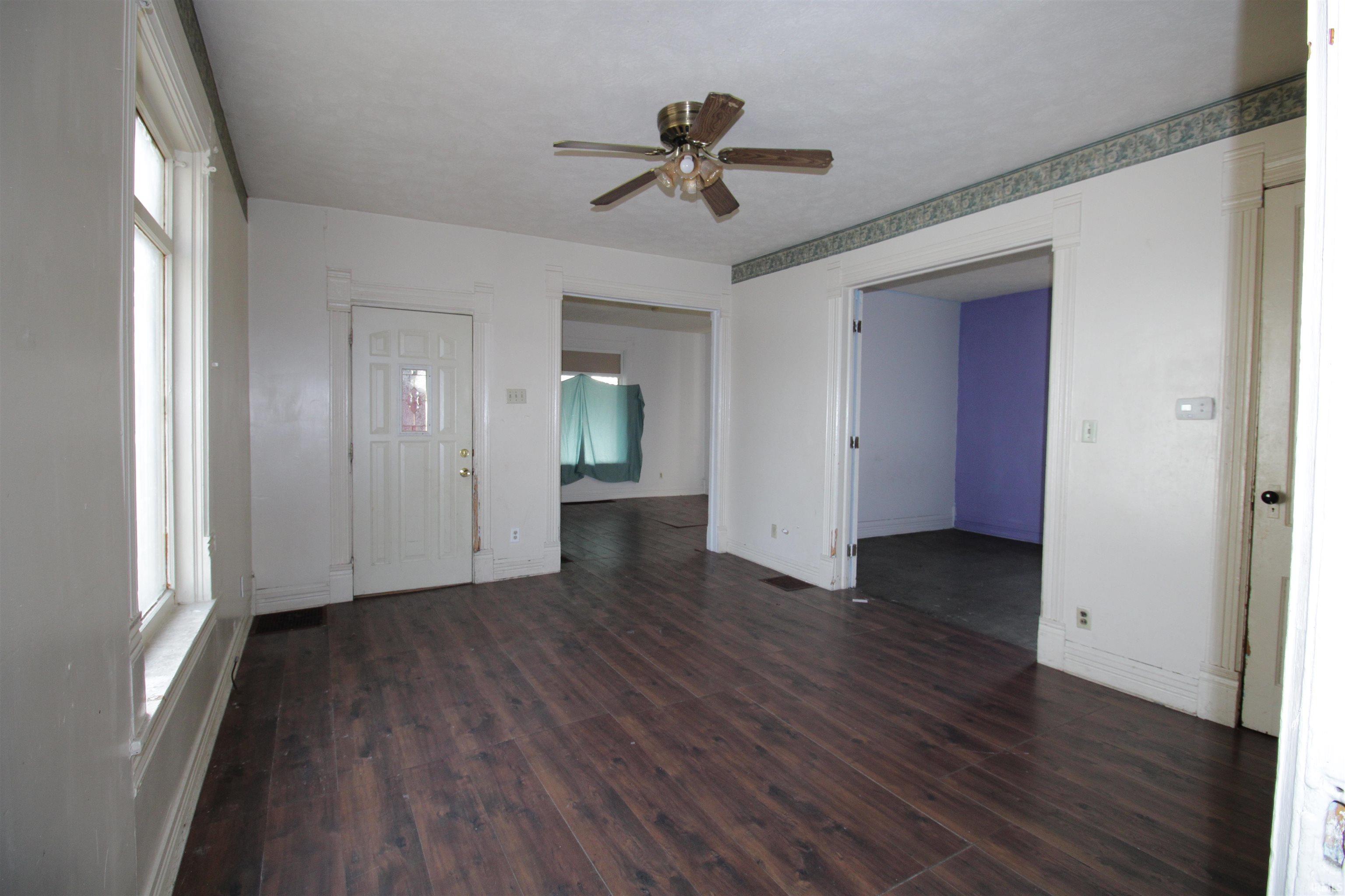 Photo 11 of 918 W Cleveland Avenue