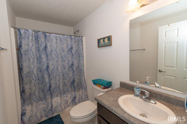 Photo 19 of 136 Wagner Avenue