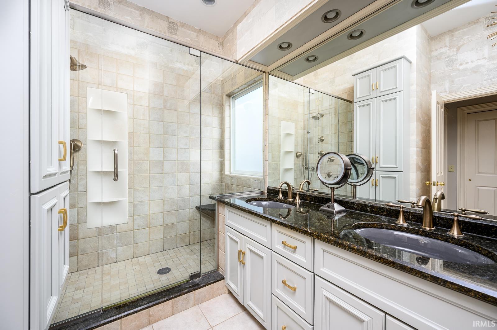 Photo 18 of 2322 Turnberry Lane