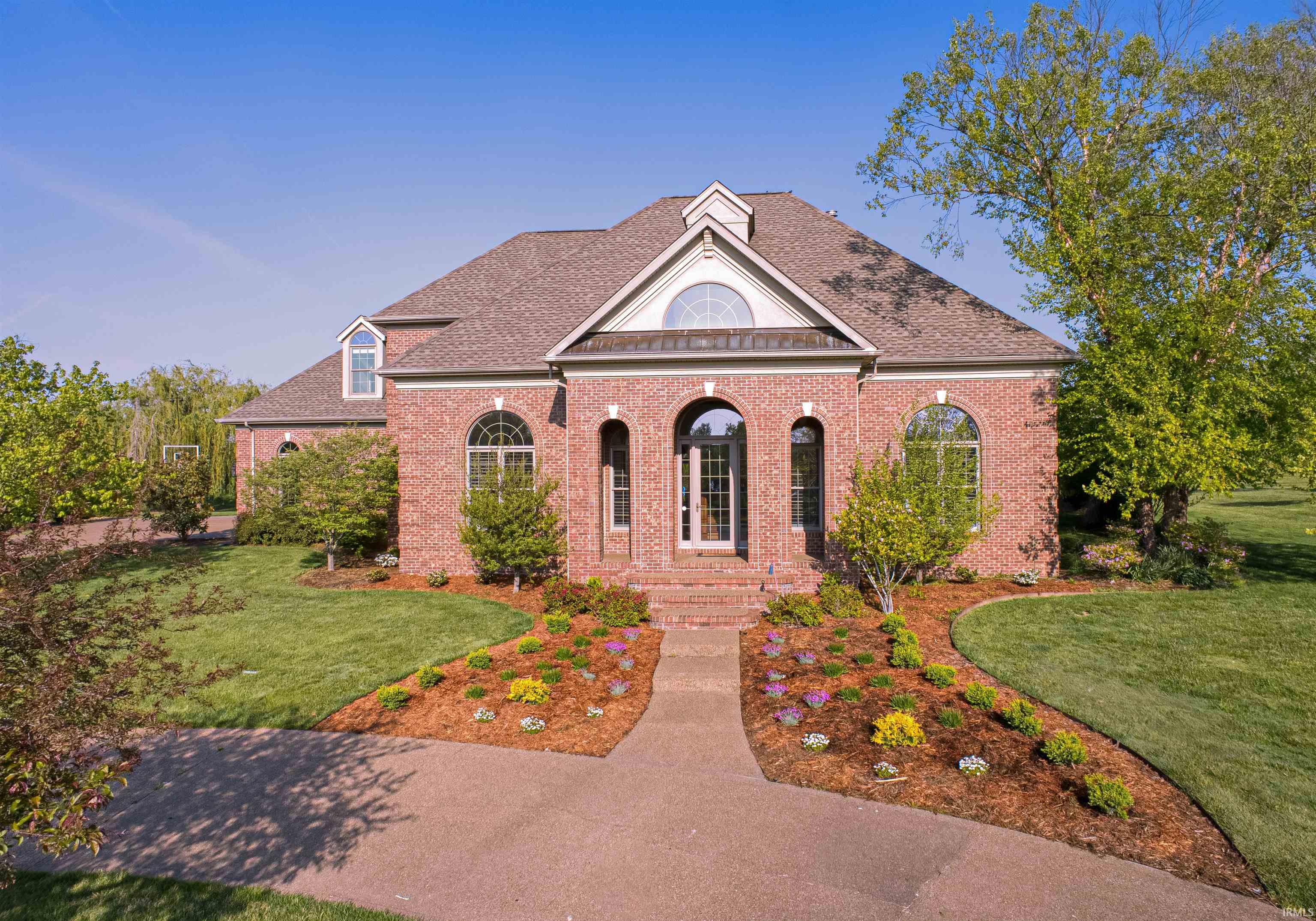 5821 Medinah Drive, Newburgh, IN 47630