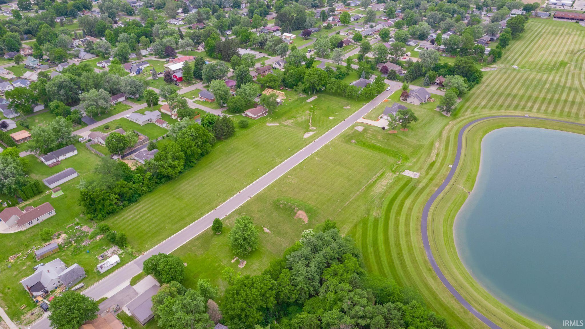 Photo 10 of 207 Salamonie Ln
