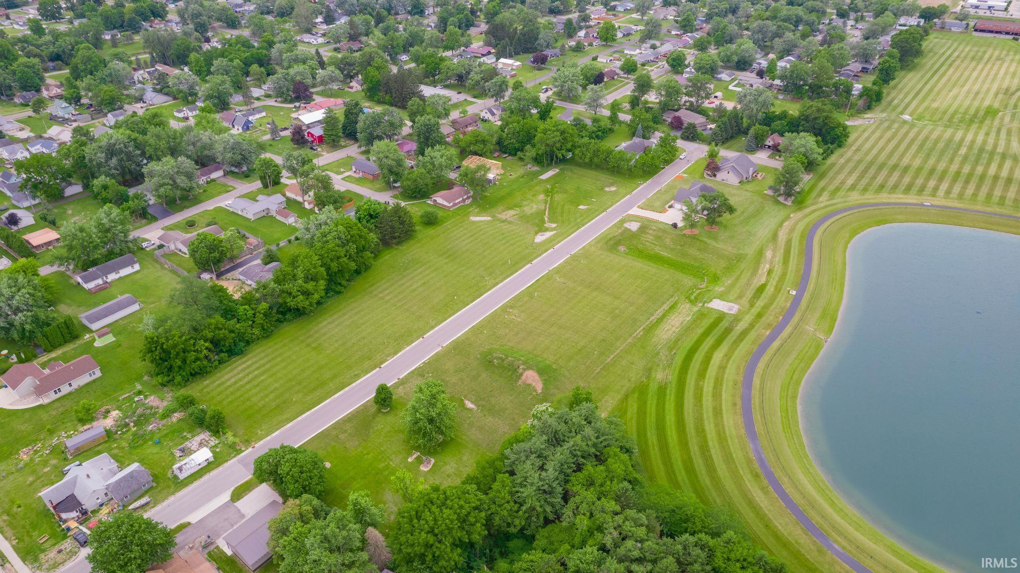 Photo 8 of 207 Salamonie Ln