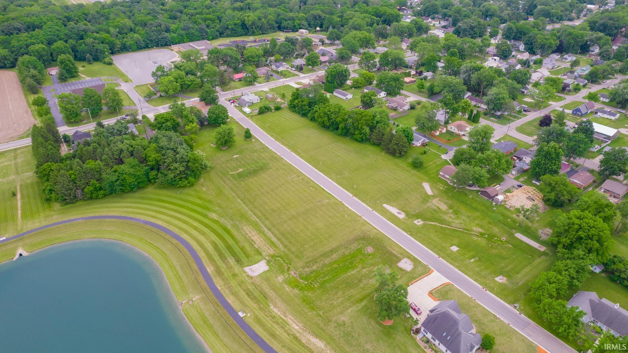 Photo 9 of 207 Salamonie Ln