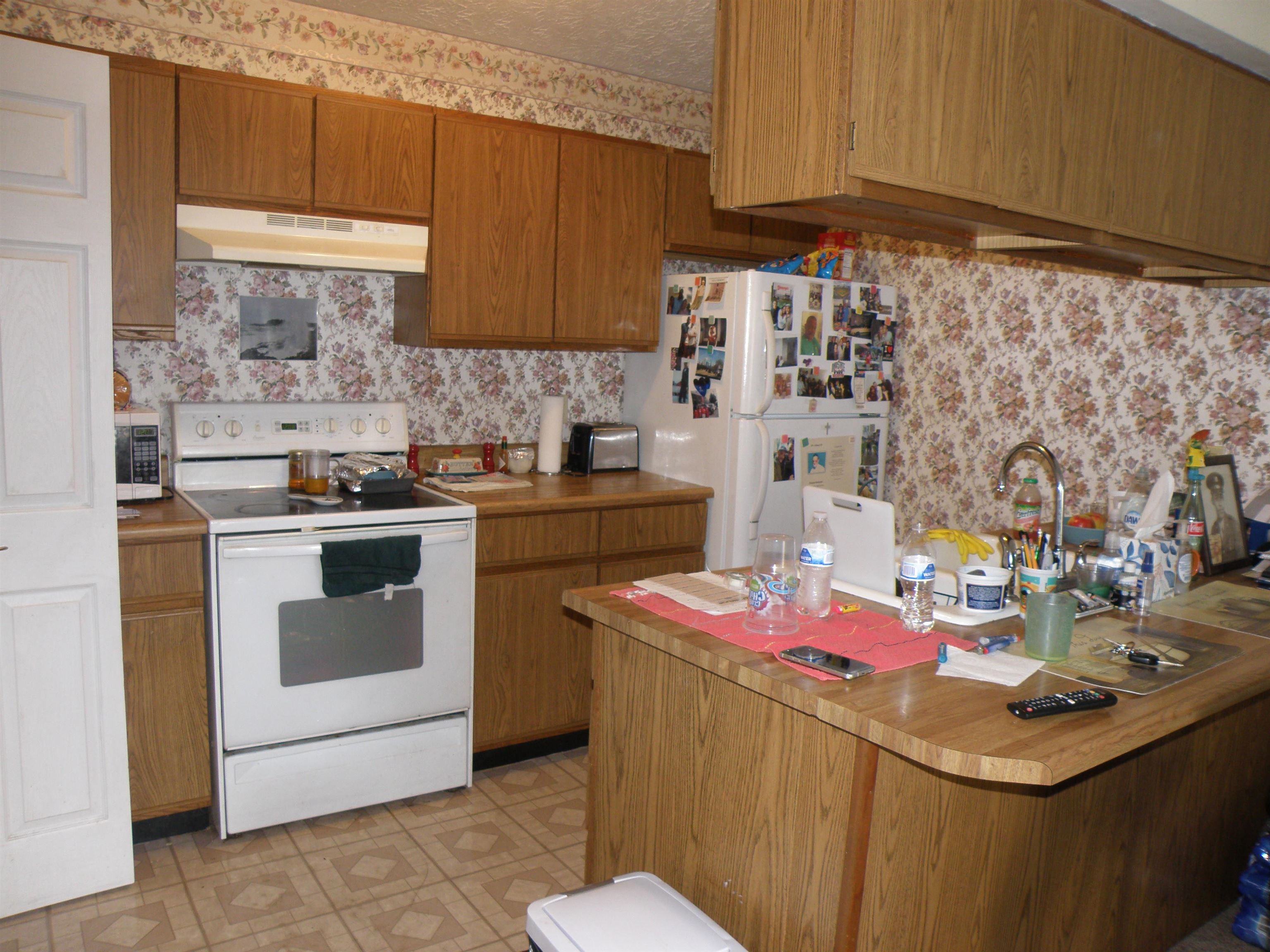 Photo 6 of 407 E Clarinet Boulevard