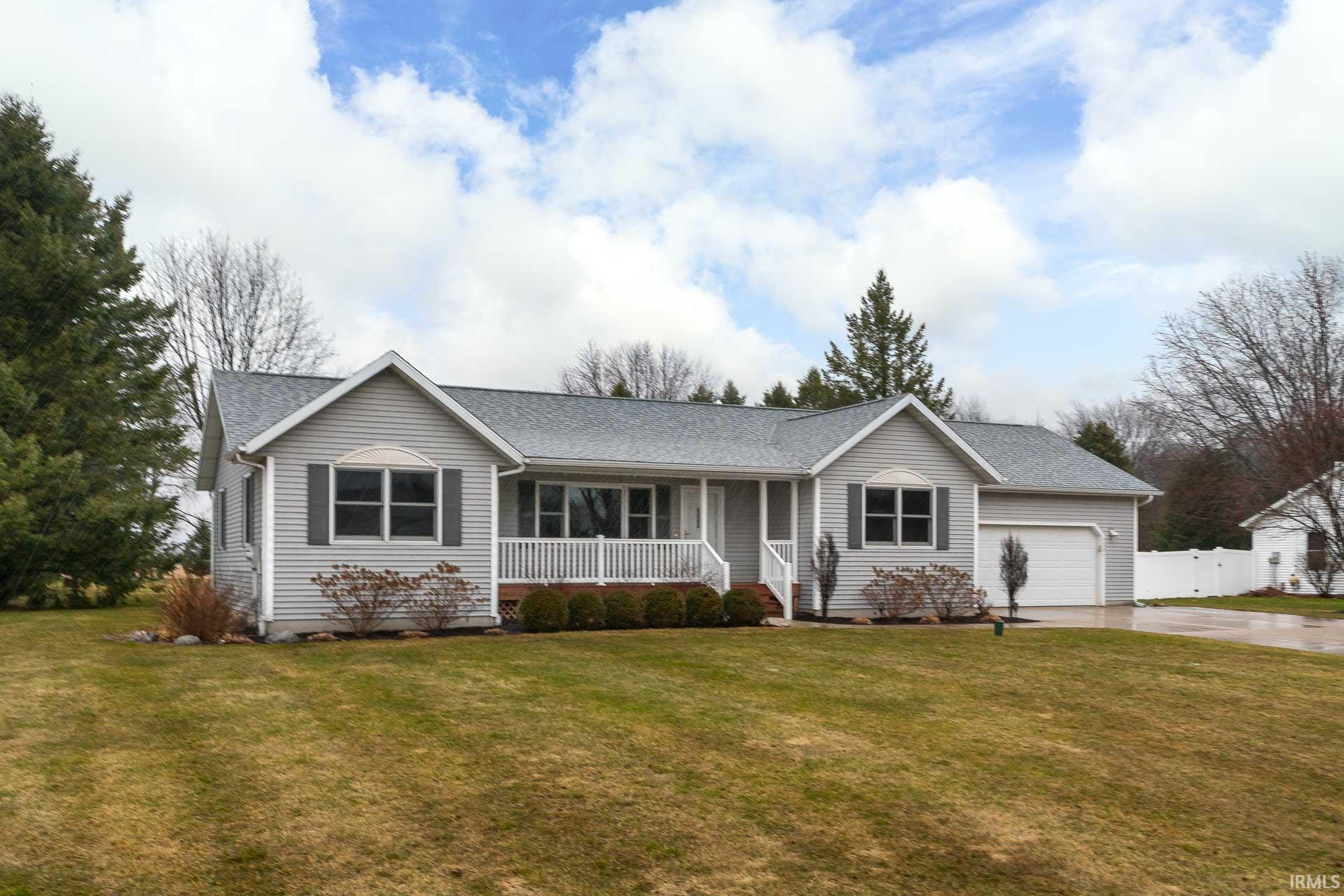 For Sale 7321 E Grace Avenue, New Carlisle, IN 465529055 3 Beds / 2