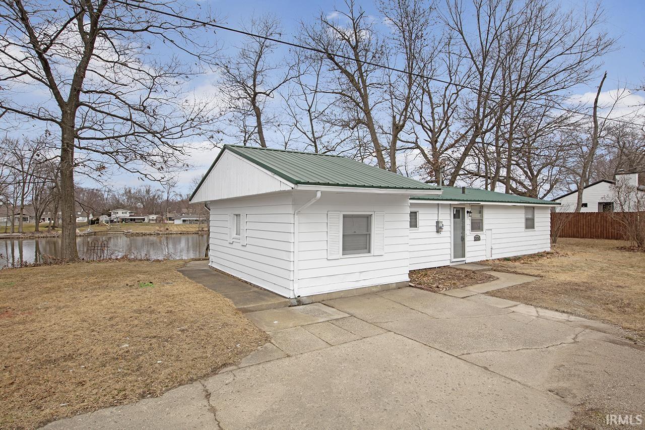 21313 State Road 120 Road, Elkhart, IN 46516